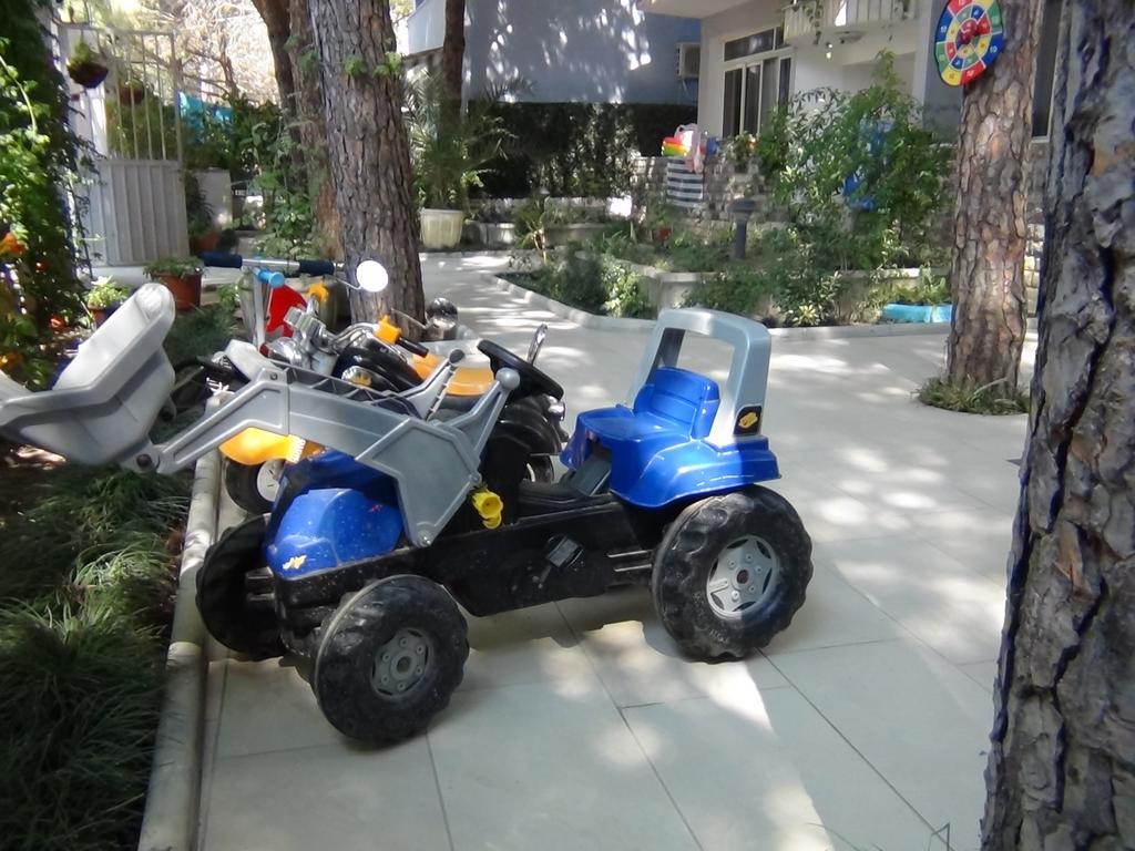 Hotel Princi I Vogel Velipoja Kültér fotó